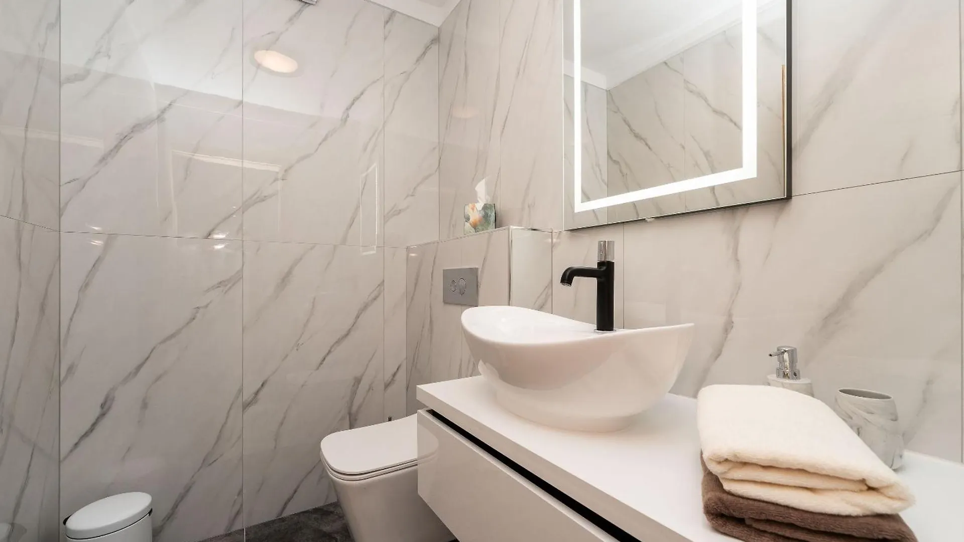 Apartment Adela Vir